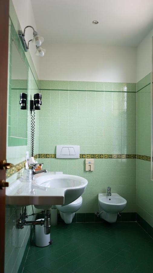 Albergo Bel Soggiorno ออกเจบบิโอ ภายนอก รูปภาพ